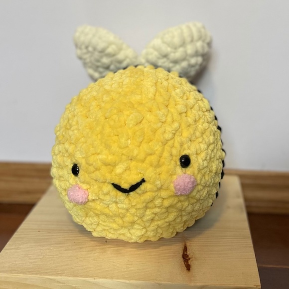 Other - Crochet Bumblebee Plush